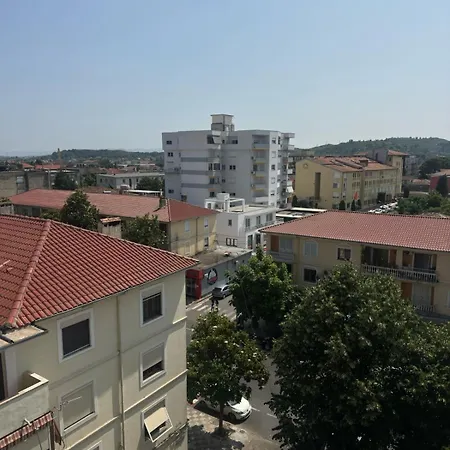 Central Apartment Apartment *